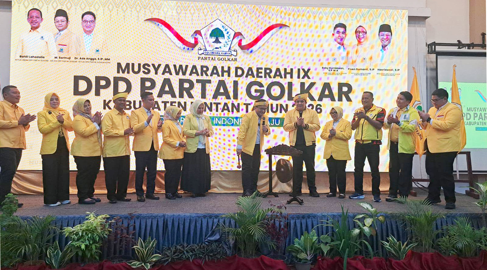 Bu Fiven Terpilih Kembali Sebagai Ketua DPD Partai Golkar Kabupaten Bintan 2025-2030